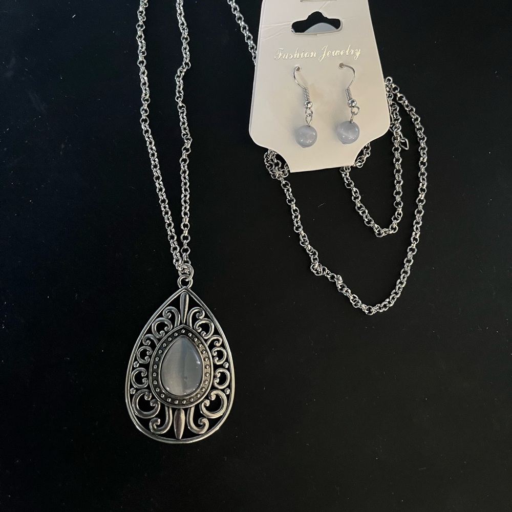 Teardrop Moonstone Pendant Necklace